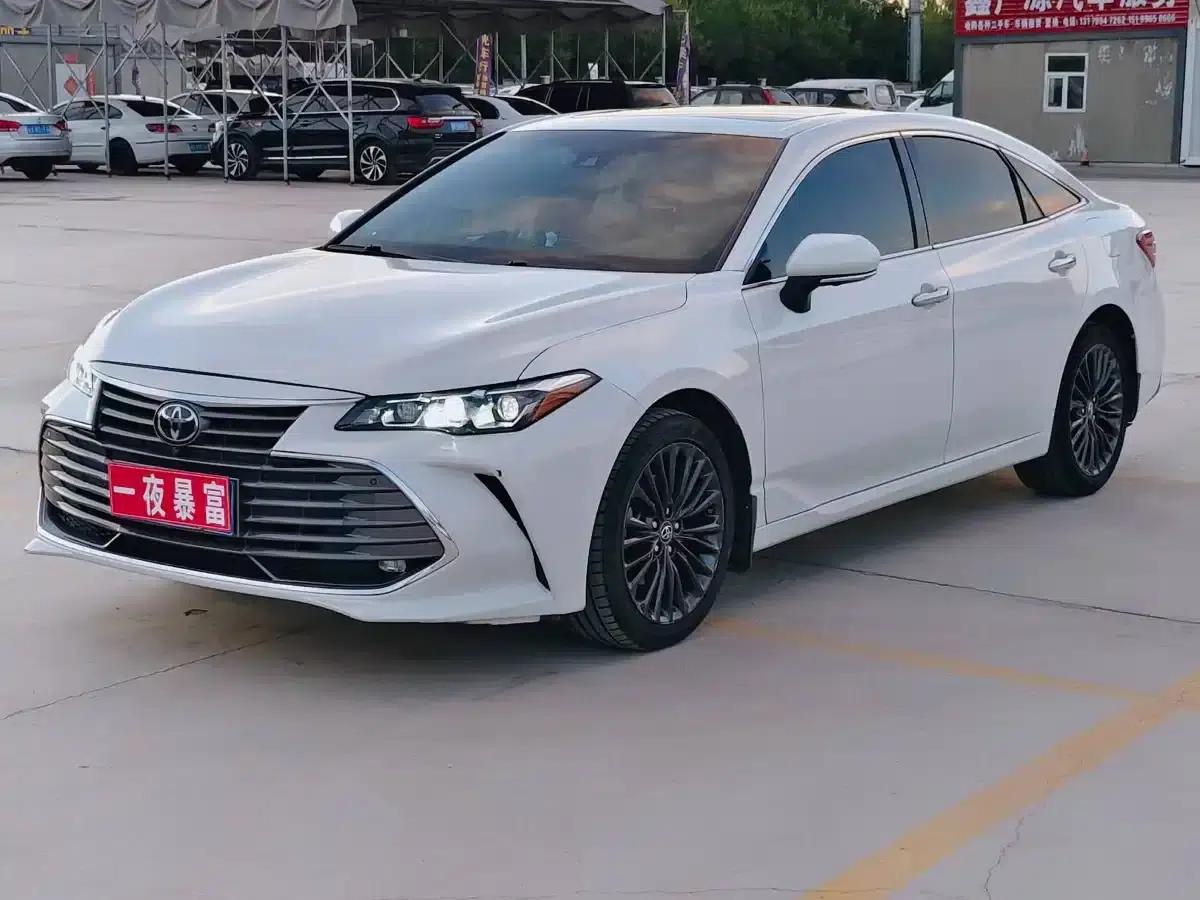 2019 Toyota Avalon 2.0L XLE Premium Edition (China VI Emission Standard) — миниатюра 1
