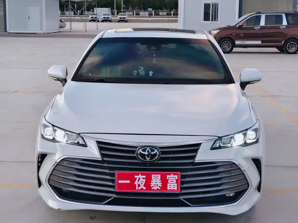 2019 Toyota Avalon 2.0L XLE Premium Edition (China VI Emission Standard) — миниатюра 2