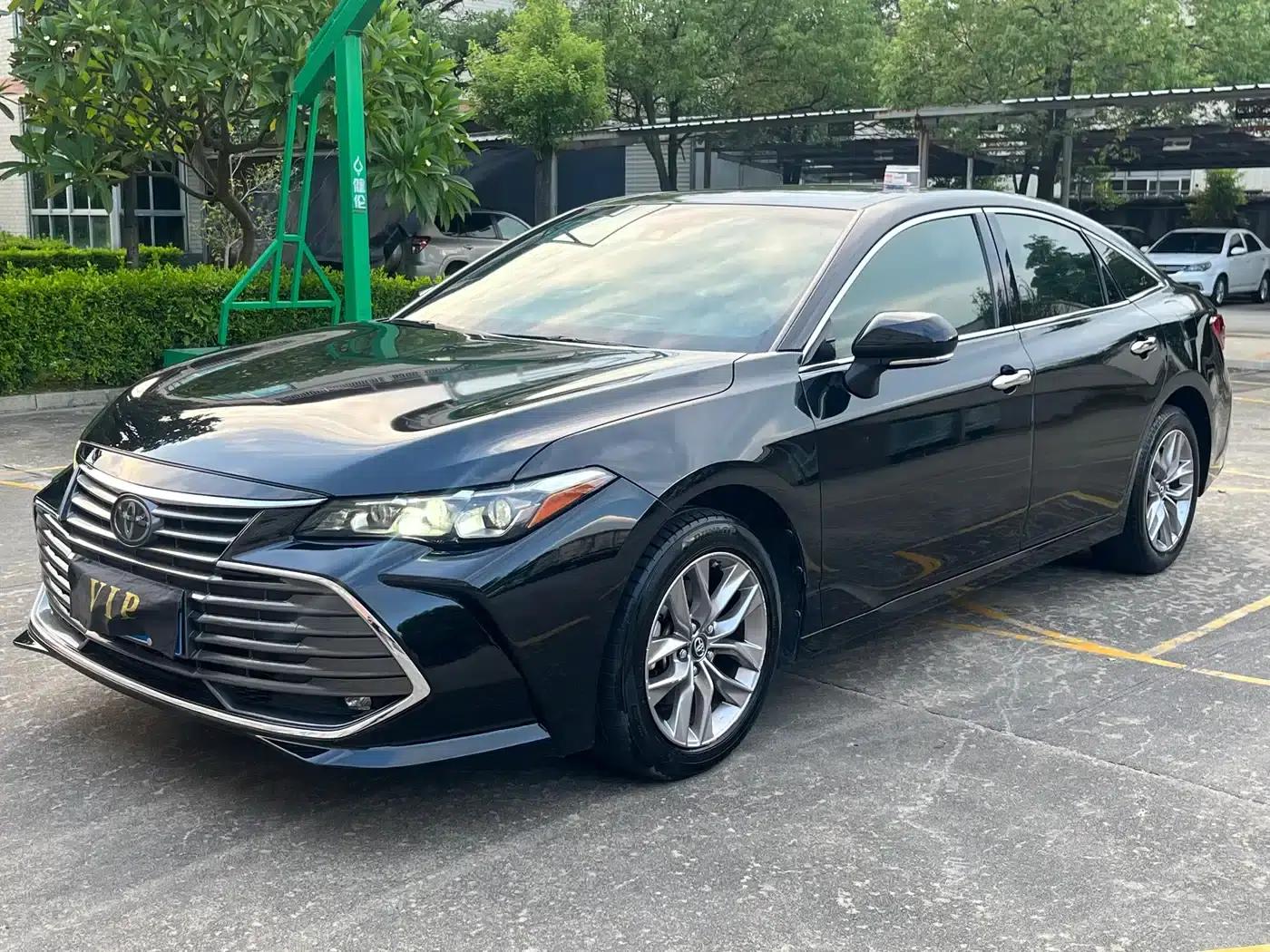 2019 Toyota Avalon 2.0L Luxury Edition (China VI Emission Standard) — миниатюра 1