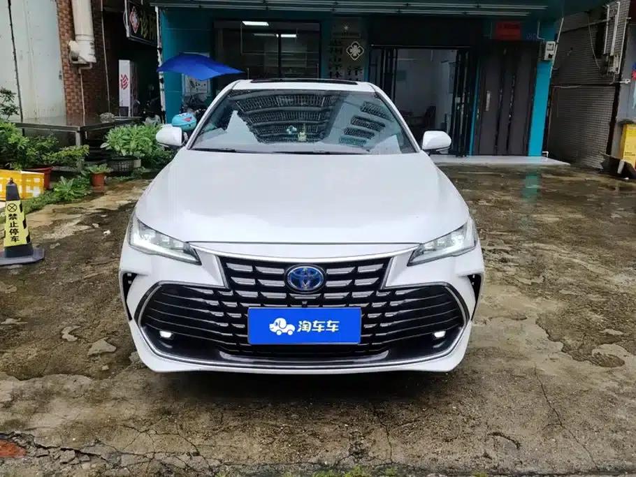 2023 Toyota Avalon Hybrid 2.5L Luxury Edition — миниатюра 2