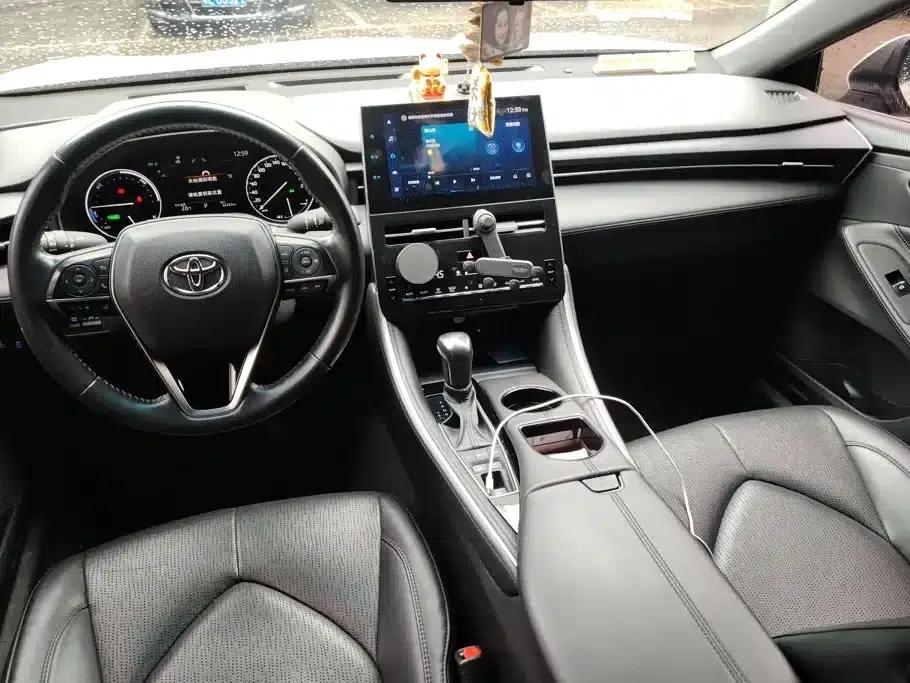 2023 Toyota Avalon Hybrid 2.5L Luxury Edition — миниатюра 12