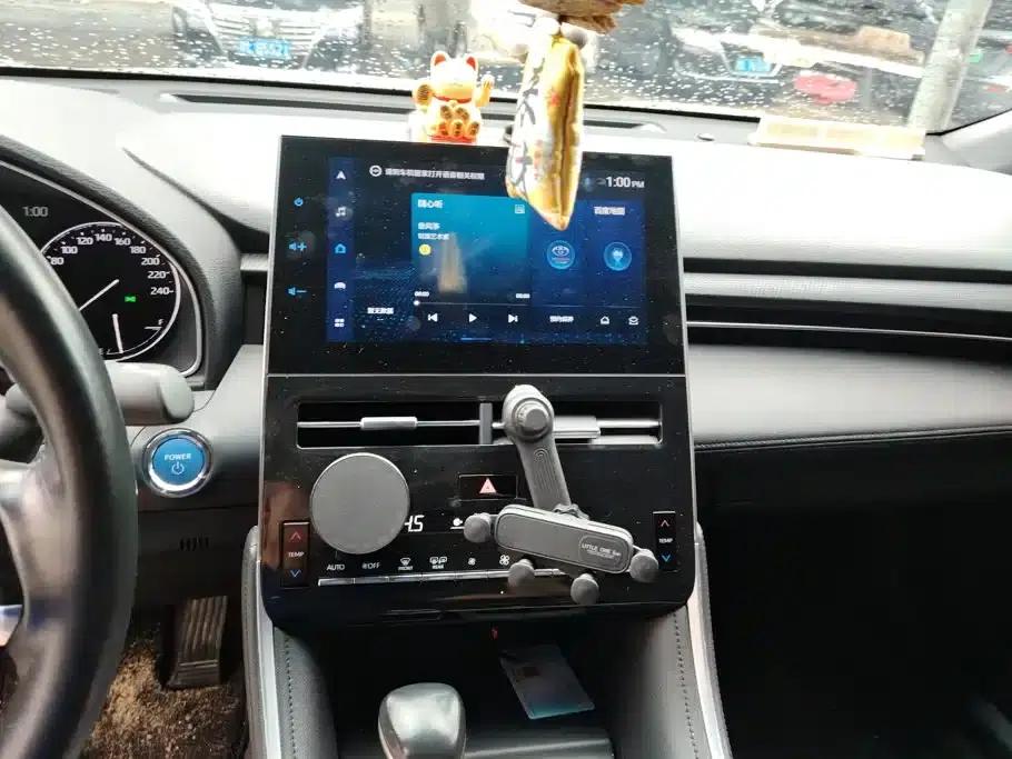 2023 Toyota Avalon Hybrid 2.5L Luxury Edition — миниатюра 13