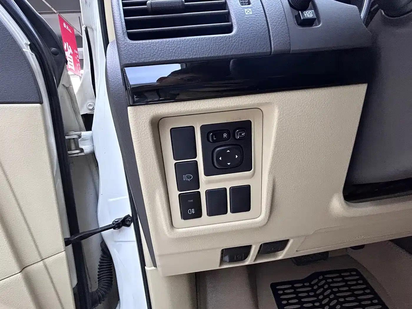2014 Prado (Imported) Middle East Version — миниатюра 14