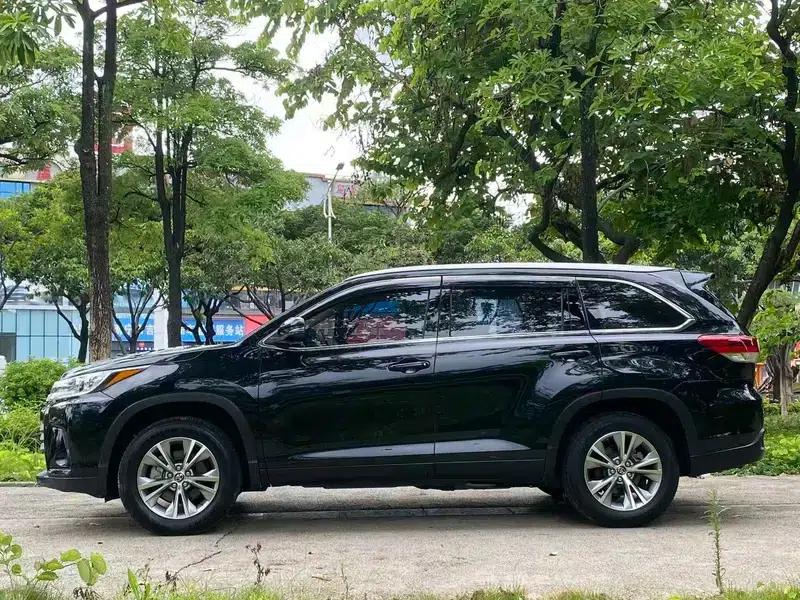 2021 Toyota Highlander 2.0T 2WD Elite Edition 7-seater — миниатюра 4
