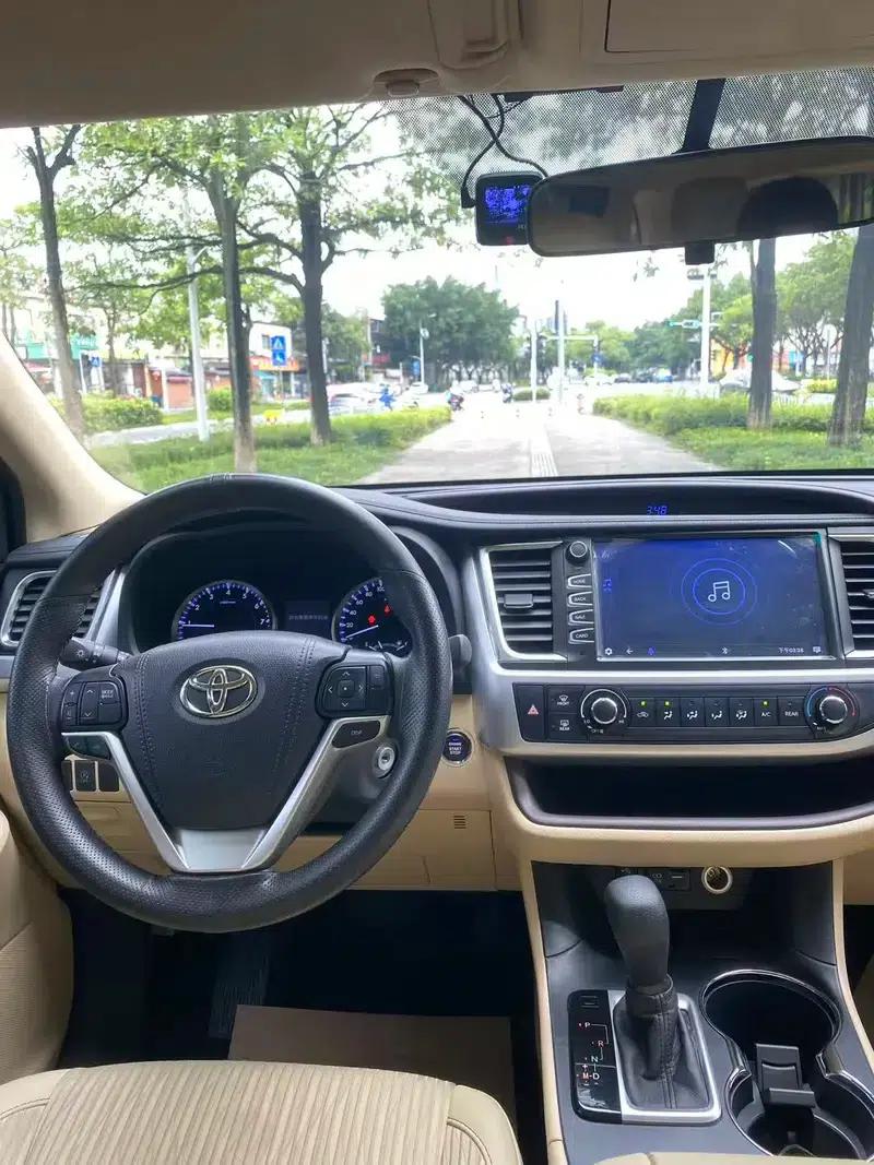 2021 Toyota Highlander 2.0T 2WD Elite Edition 7-seater — миниатюра 9