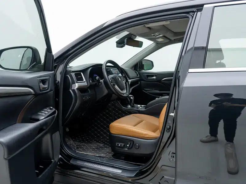 2018 Toyota Highlander 2.0T AWD Knight Edition 7-seater (China VI Emission Standard) — миниатюра 17
