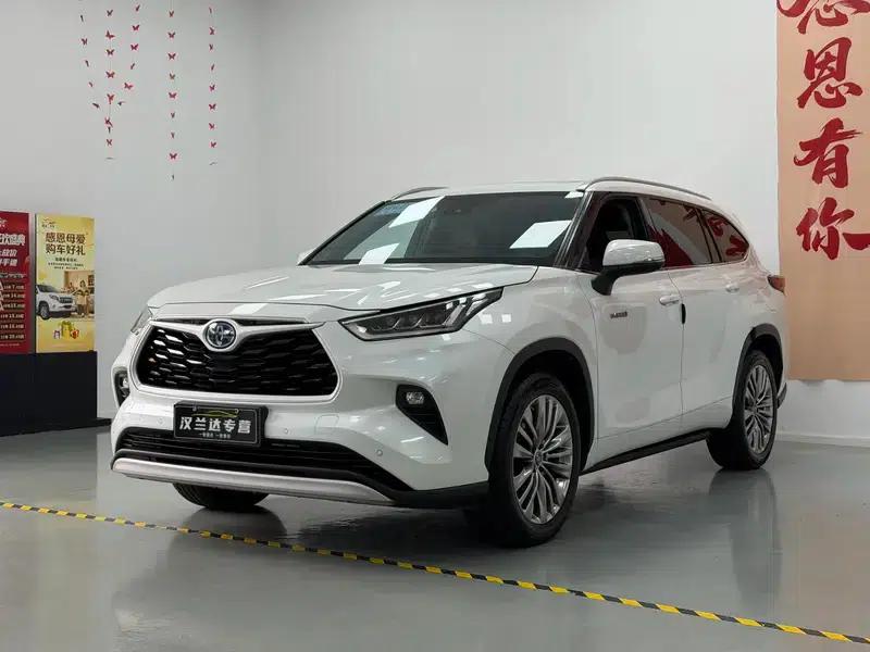 2022 Toyota Highlander Hybrid 2.5L AWD Premium 7-Seater — миниатюра 1