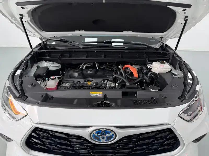 2022 Toyota Highlander Hybrid 2.5L AWD Premium 7-Seater — миниатюра 9