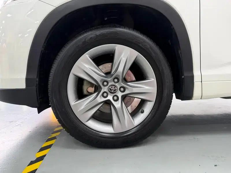 2018 Toyota Highlander 2.0T 4WD Luxury 7-seater (National V Emission Standard) — миниатюра 13