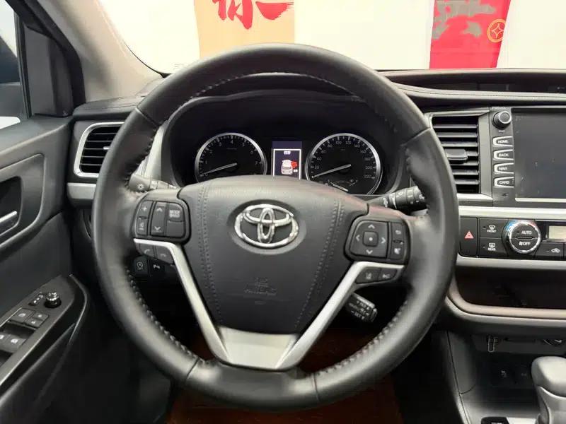 2018 Toyota Highlander 2.0T 4WD Luxury 7-seater (National V Emission Standard) — миниатюра 19