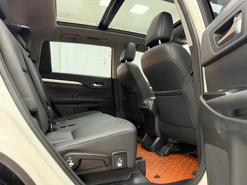 2018 Toyota Highlander 2.0T 4WD Luxury 7-seater (National V Emission Standard) — миниатюра 26