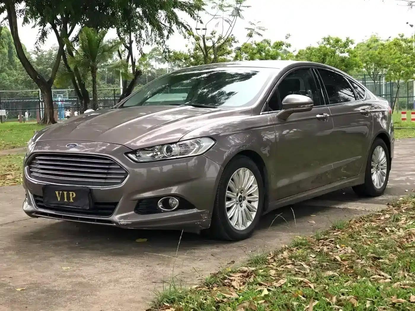 2013 Ford Mondeo 2.0L GTDi200 Fashion Edition — миниатюра 3