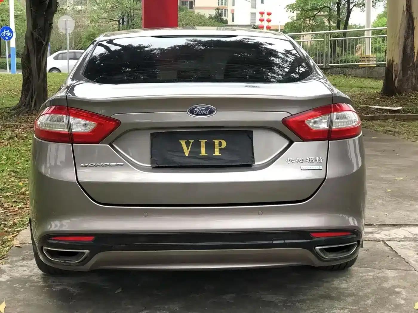 2013 Ford Mondeo 2.0L GTDi200 Fashion Edition — миниатюра 5