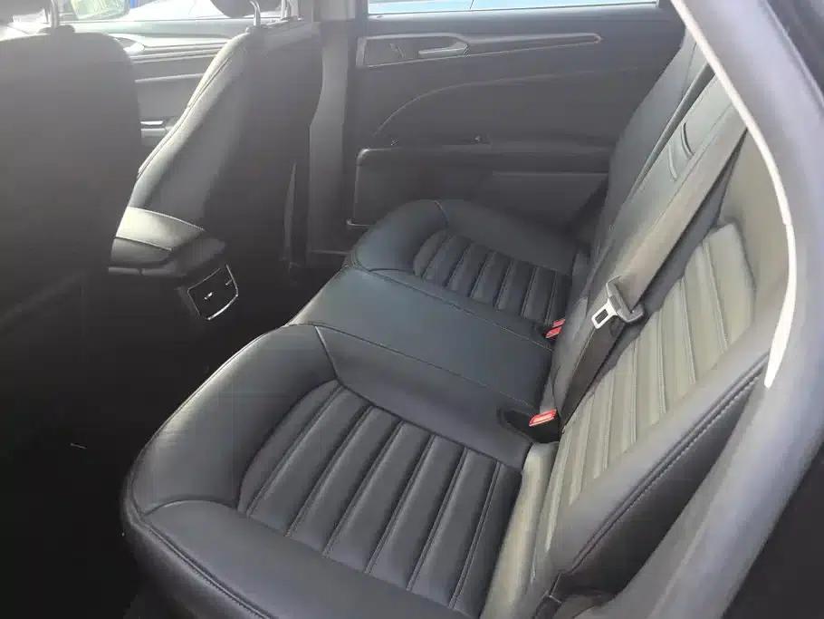 2013 Ford Mondeo 2.0L GTDi200 Luxury — миниатюра 11