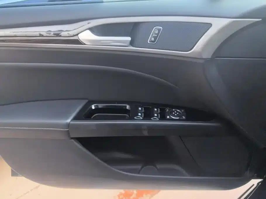 2013 Ford Mondeo 2.0L GTDi200 Luxury — миниатюра 7
