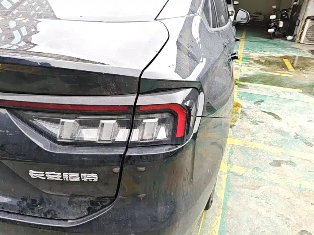 2022 Ford Mondeo Facelift EcoBoost 245 Luxury — миниатюра 8