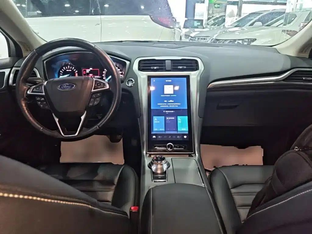 2020 Ford Mondeo EcoBoost 200 Fashion Edition — миниатюра 10