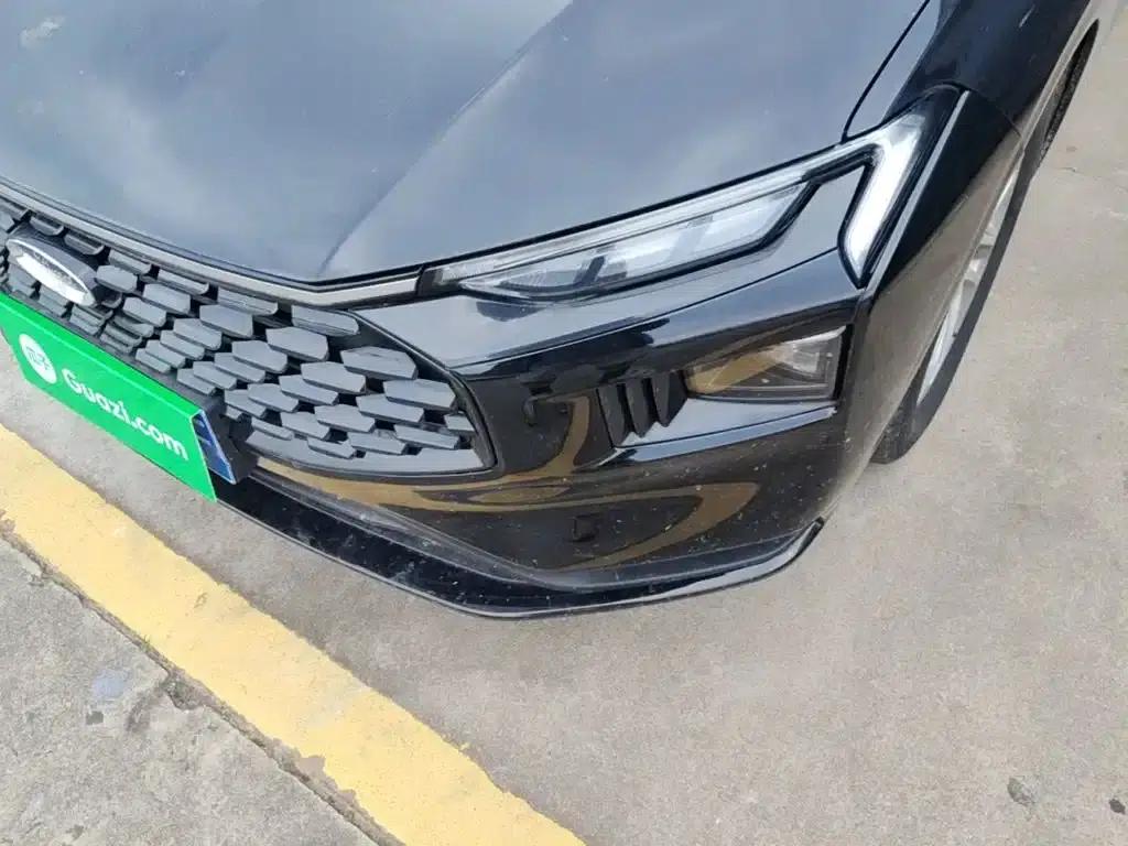 2023 Ford Mondeo EcoBoost 180 Comfortline — миниатюра 24