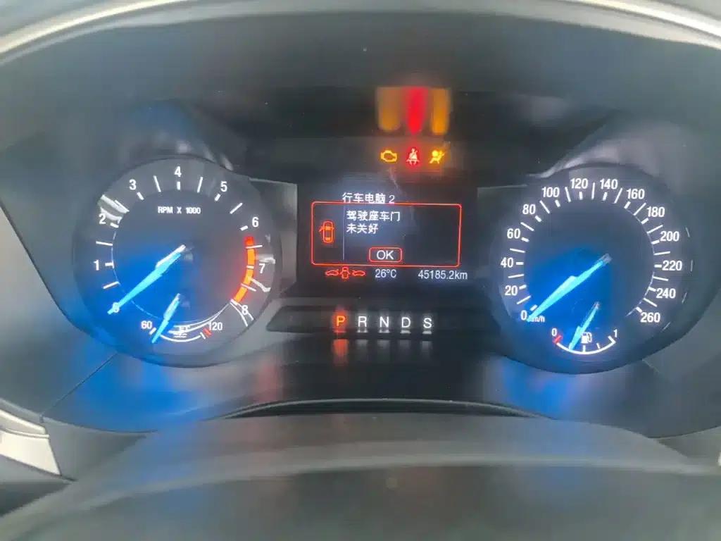 2013 Ford Mondeo 1.5L GTDi180 Fashion Edition — миниатюра 12