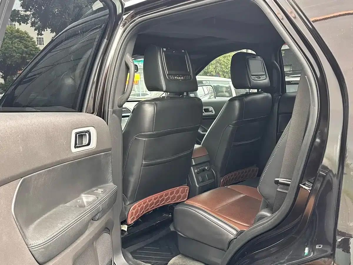 2013 Explorer 3.5L Premium (Imported) — миниатюра 5