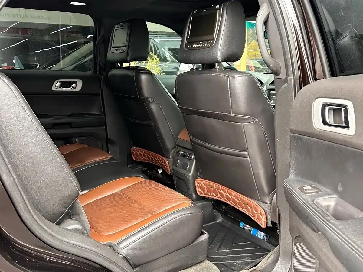 2013 Explorer 3.5L Premium (Imported) — миниатюра 10