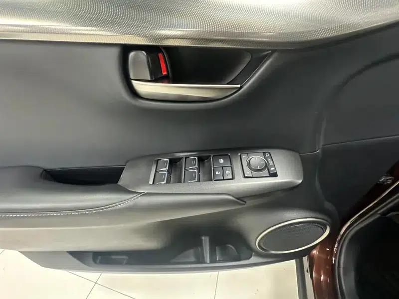 Lexus NX 2020 200 AWD Sport Edition (China VI Emission Standard) — миниатюра 23