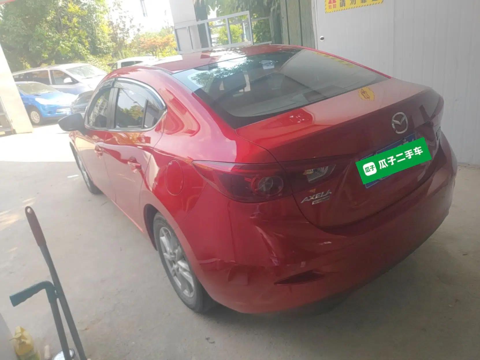 Mazda 3 Axela 2017 Sedan 1.5L Manual Luxury Model China VI Standard — миниатюра 4