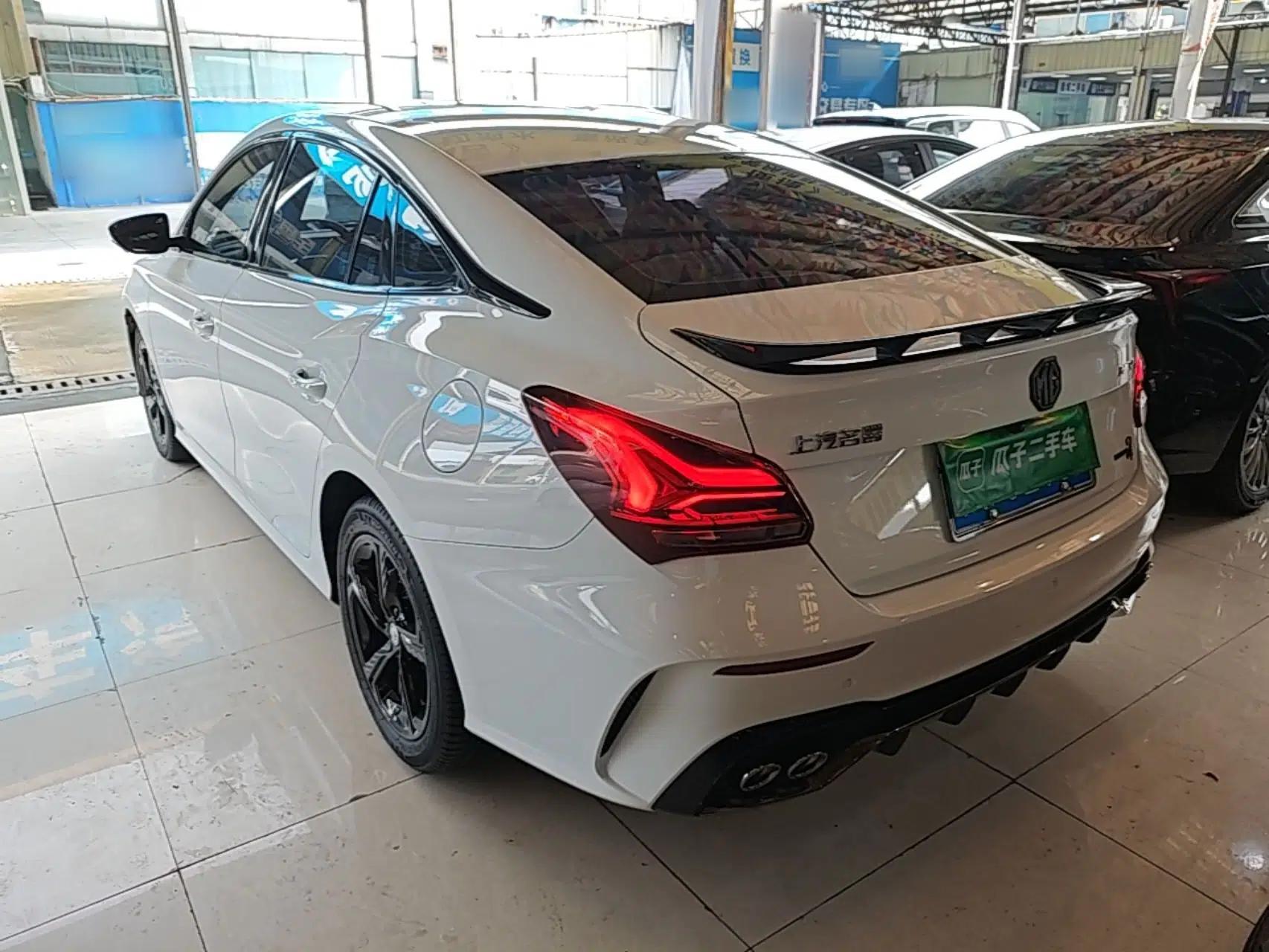 MG 5 Scorpio 2022 1.5T Trophy Sport Luxurious Edition — миниатюра 4
