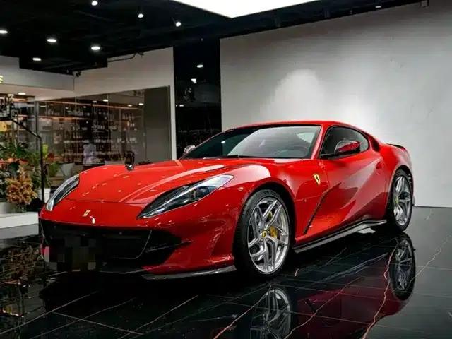 Ferrari 812 2017 6.5L Superfast