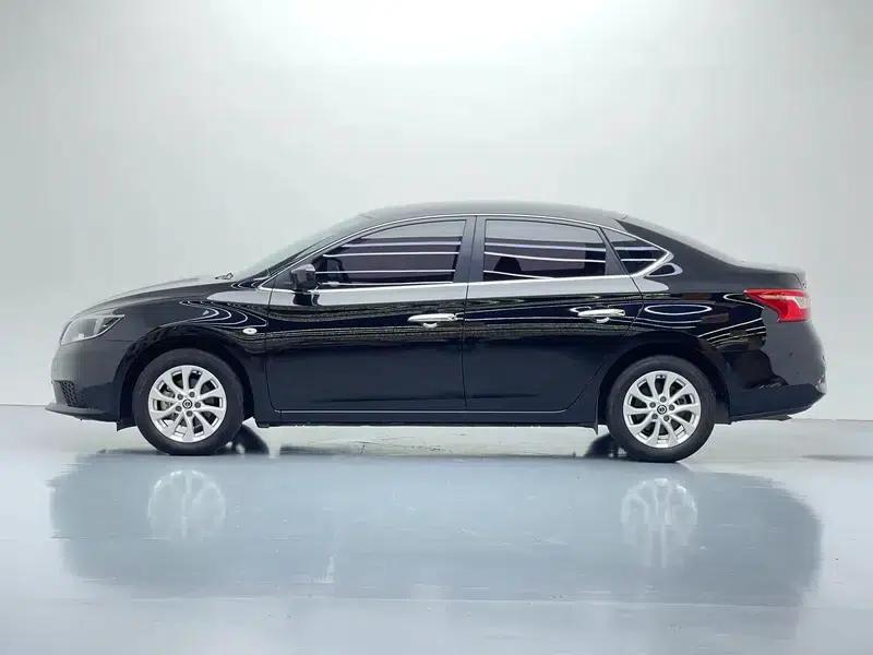 Nissan Sylphy 2022 Facelift Classic 1.6 XE CVT Comfort Edition — миниатюра 4