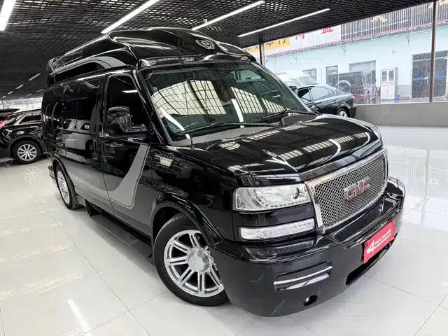 2016 SAVANA 5.3L G660S 4WD Elegant Panoramic Edition