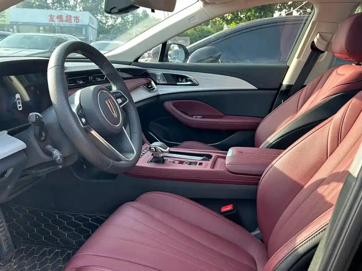 Hongqi H5 2025 1.5T DCT Flag Edition — миниатюра 4