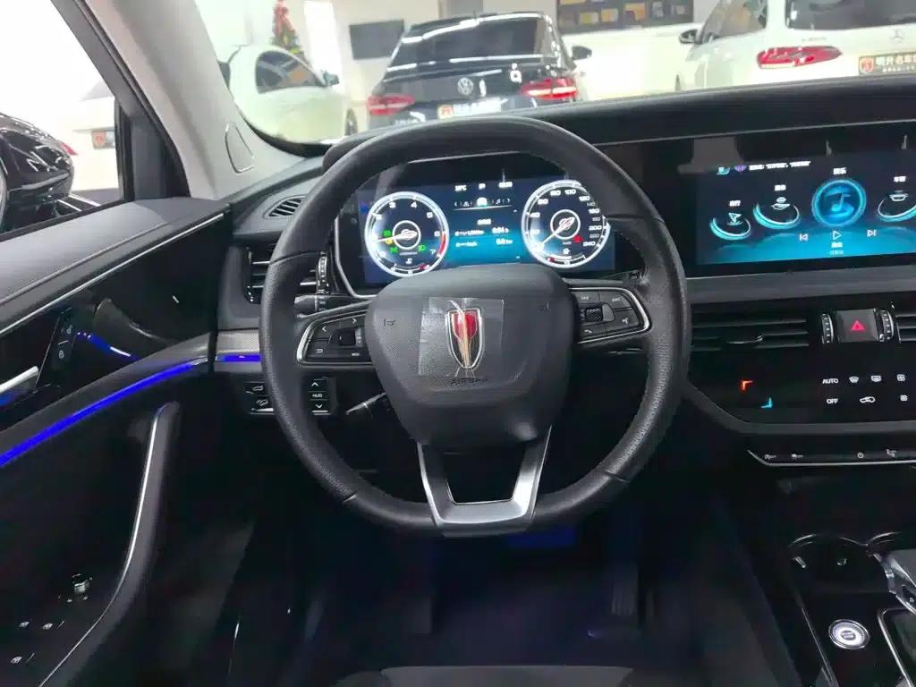 Hongqi HS5 2022 Facelift 2.0T Intelligent Flagship Enjoy 4WD Edition — миниатюра 3