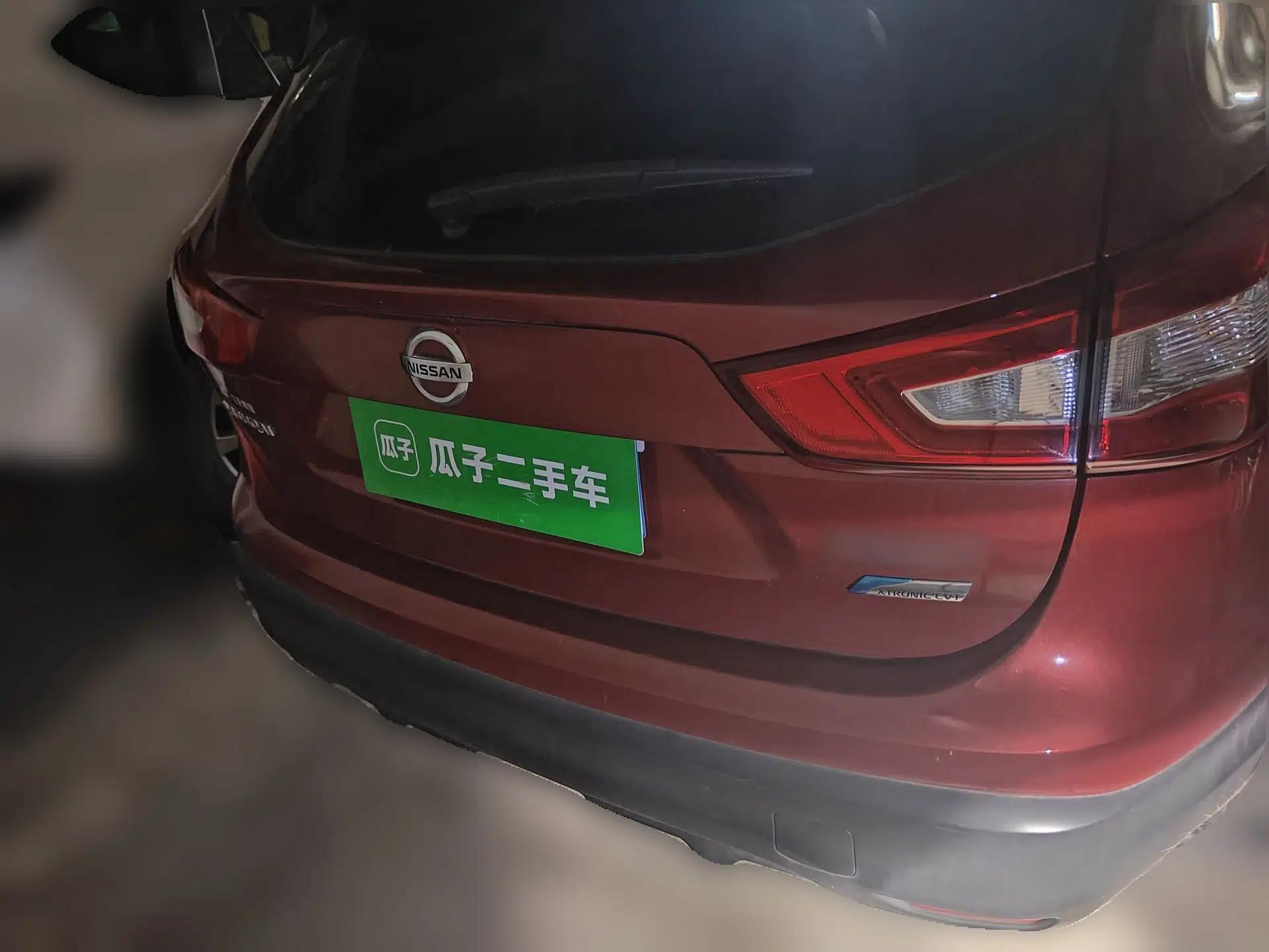 Nissan Qashqai 2016 2.0L CVT Elite Edition — миниатюра 5