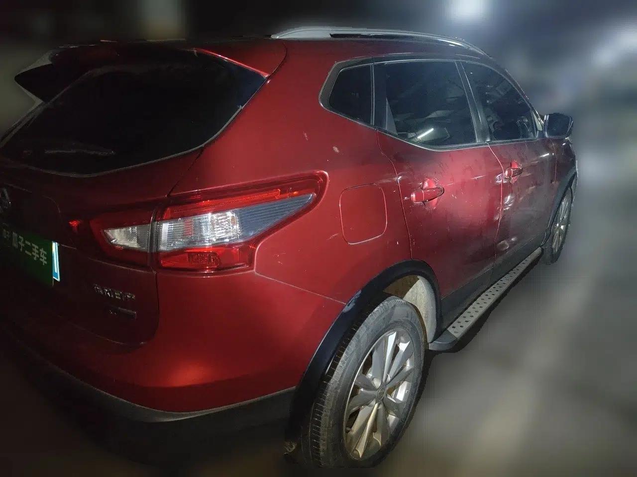 Nissan Qashqai 2016 2.0L CVT Elite Edition — миниатюра 6