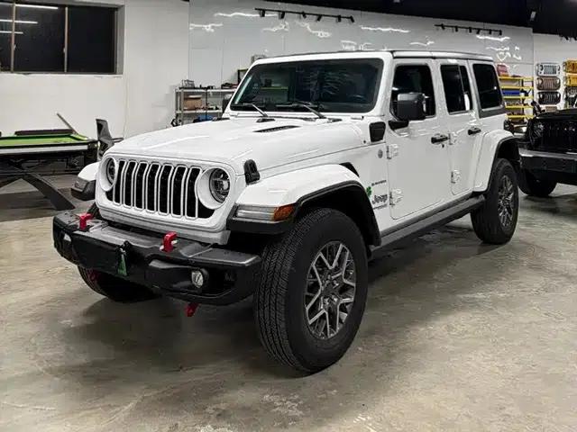 Jeep Wrangler New Energy 2021 Model 4-Door 2.0T 4xe Sahara First Edition