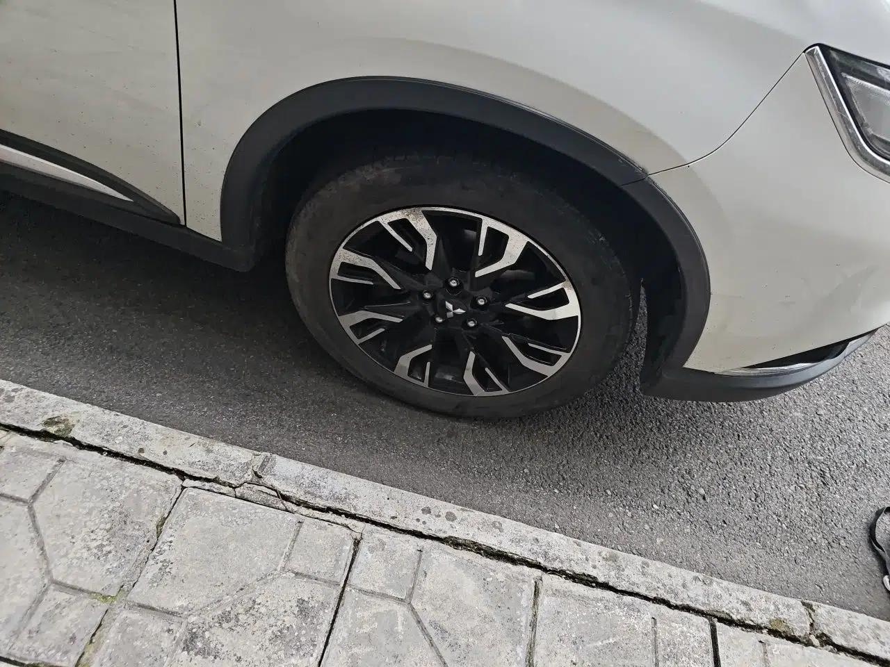 Mitsubishi Outlander 2019 2.0L Two-Wheel Drive Comfort Edition 5 Seats China VI Standard — миниатюра 8