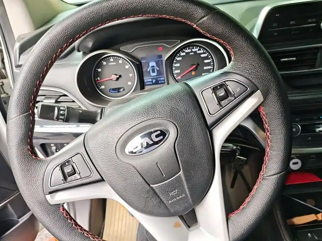 Refine S3 2017 1.6L CVT Deluxe Edition — миниатюра 3