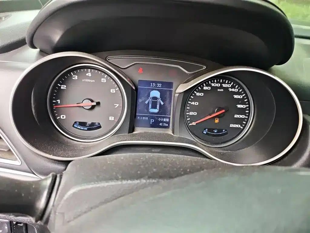 Refine S3 2017 1.6L CVT Deluxe Edition — миниатюра 4