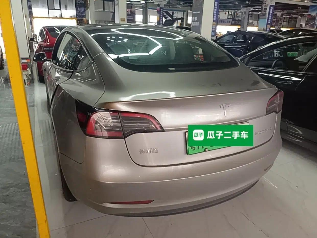 Tesla Model 3 2022 Rear-Wheel-Drive Version — миниатюра 4