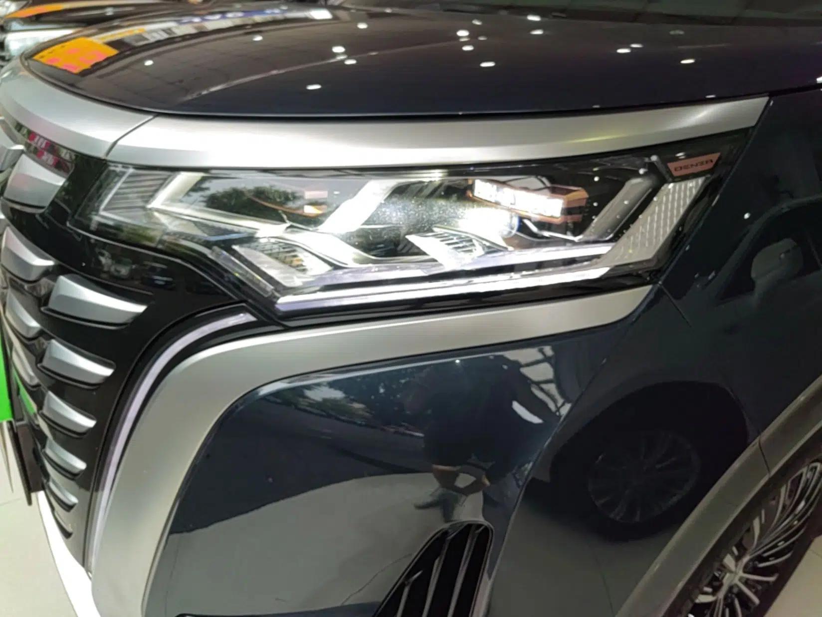 Denza D9 2022 DM-i 970 Four-Wheel Drive Flagship Model — миниатюра 8