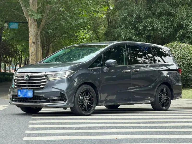 Odyssey 2022 2.0L Elite Edition — миниатюра 1