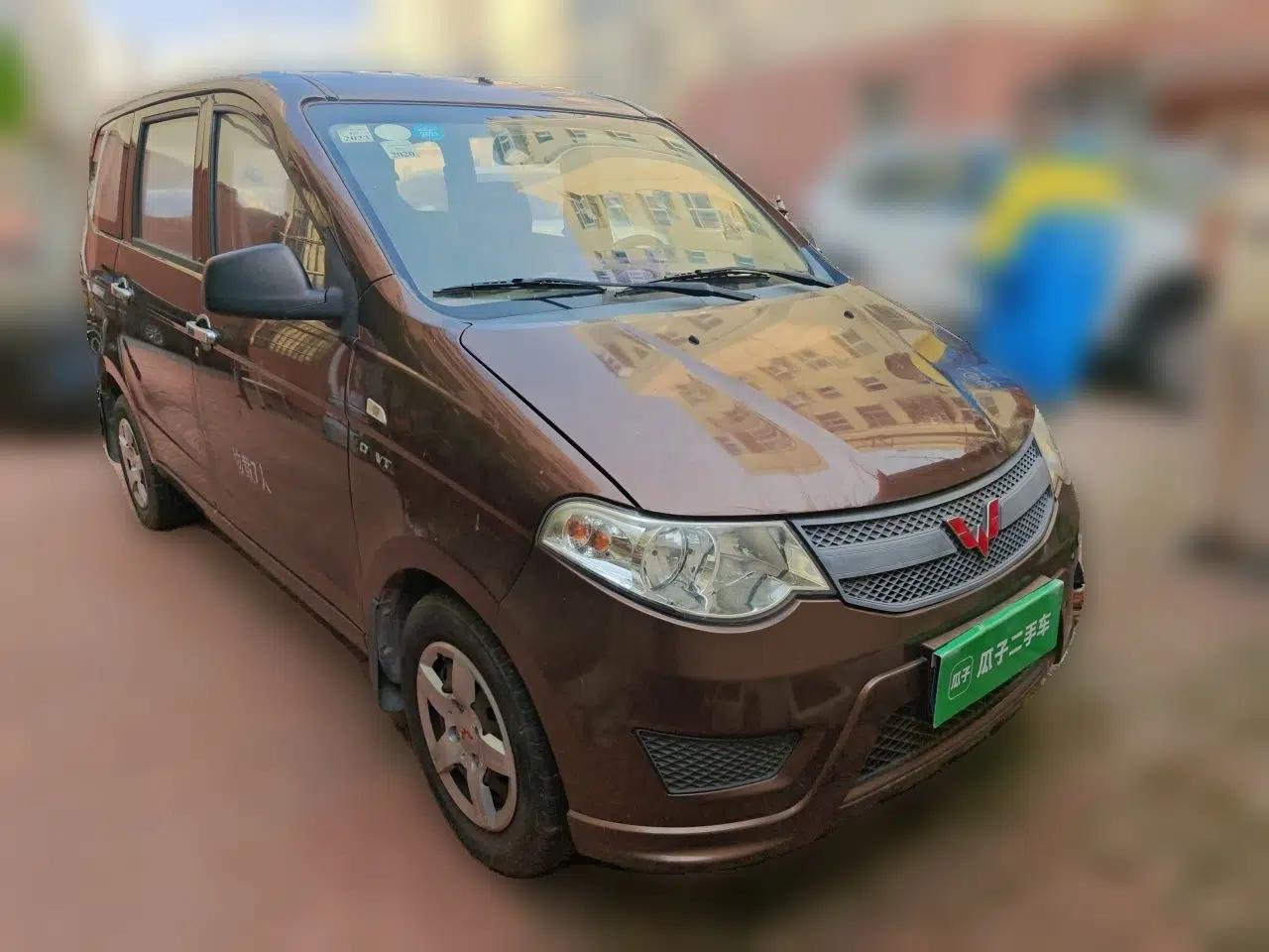 Wuling Hongguang 2015 1.5L S Basic Version China V Standard — миниатюра 3