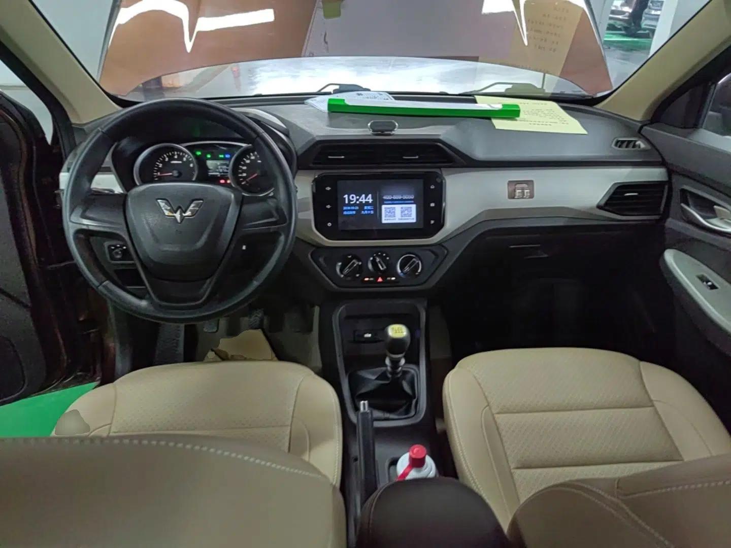 Wuling Hongguang 2019 1.5L S Comfort Edition China VI LAR — миниатюра 12