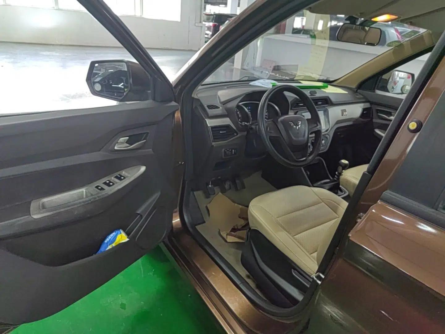 Wuling Hongguang 2019 1.5L S Comfort Edition China VI LAR — миниатюра 18