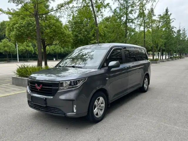 Wuling Zhengcheng 2021 1.5T Manual Luxury Version