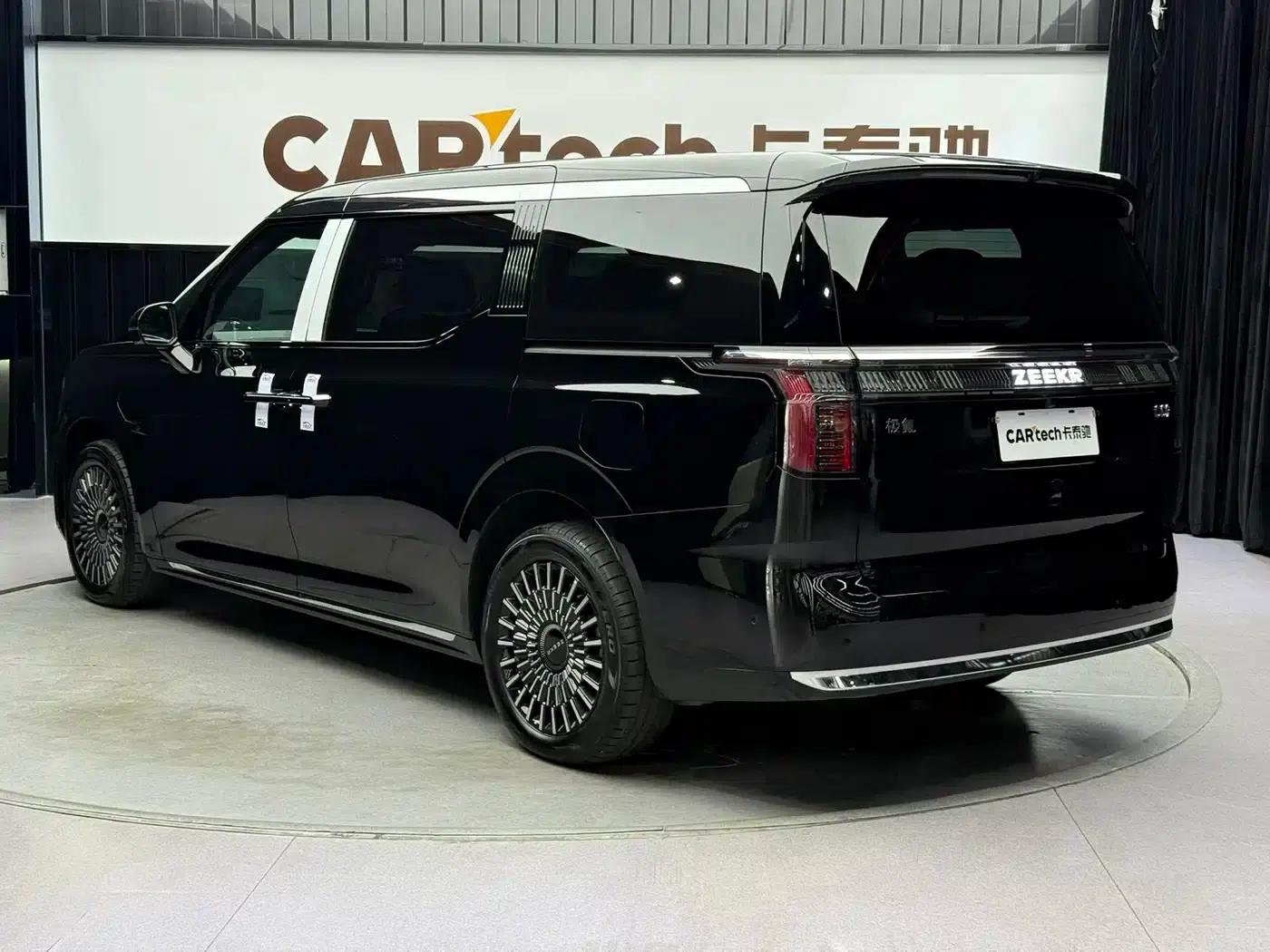 Jike 009 2024 Model Six-Seat Executive Edition AWD 108kWh — миниатюра 4