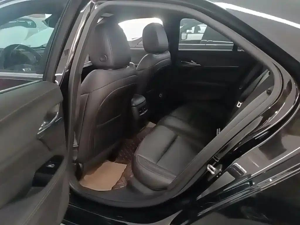 2021 Cadillac CT4 28T Luxury — миниатюра 17
