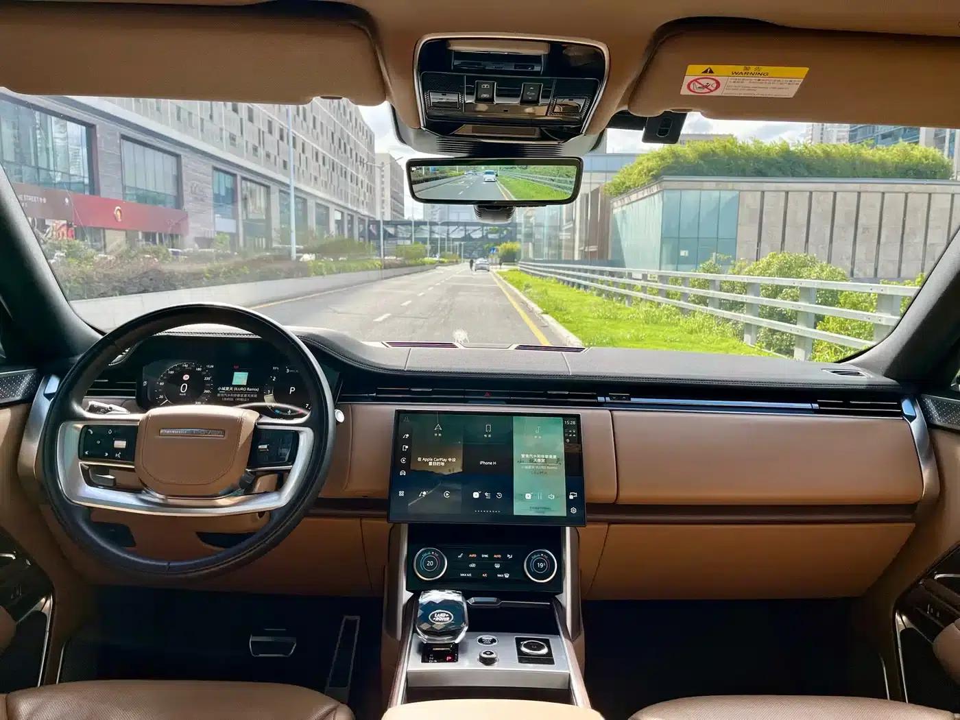 Range Rover 2023 3.0 L6 400PS Grand 7-Seat Extended Edition — миниатюра 10