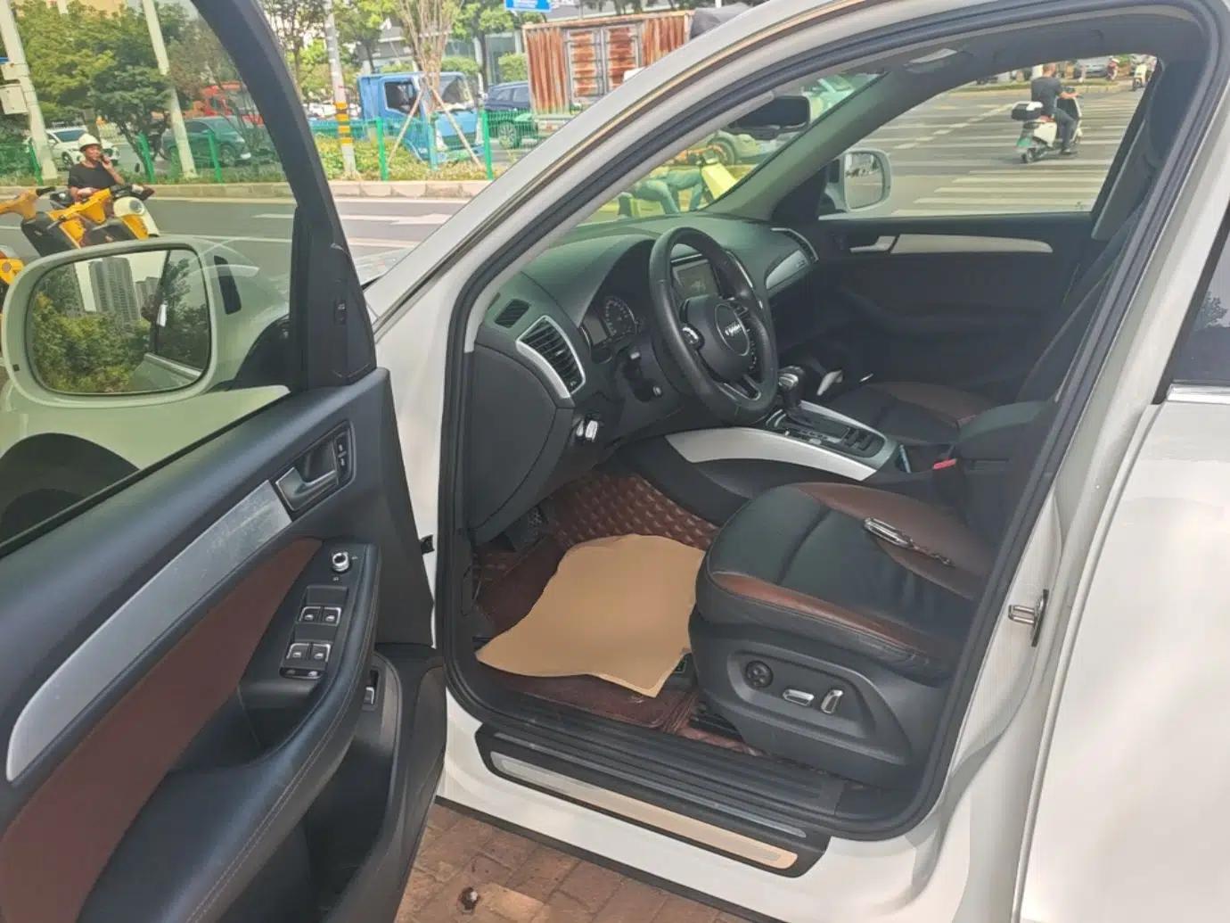 Audi Q5 2017 Plus 40 TFSI Technology Model — миниатюра 18
